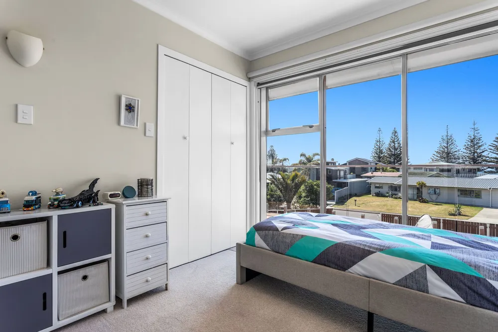 Photos of 38 Hoterini Street