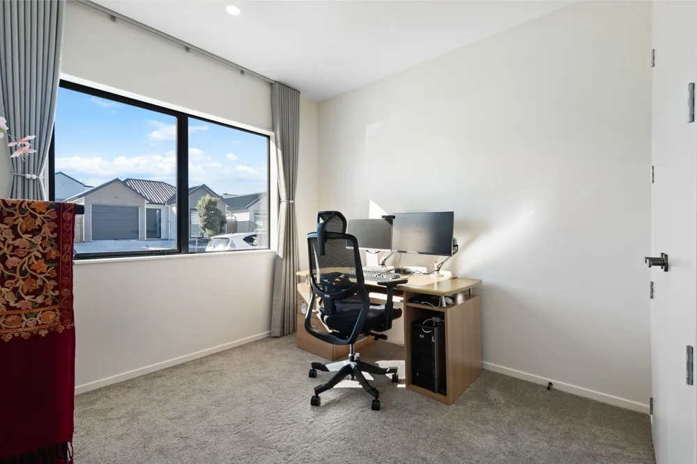 Photos of 15 Bannockburn Road