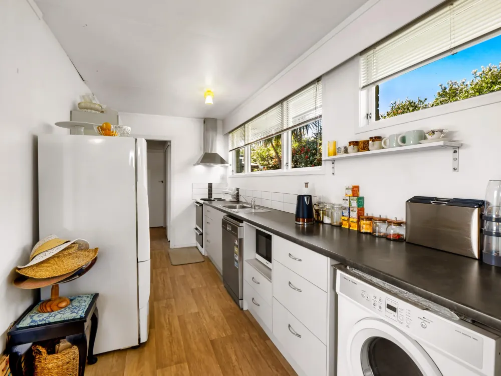 Photos of 110 Valley Road