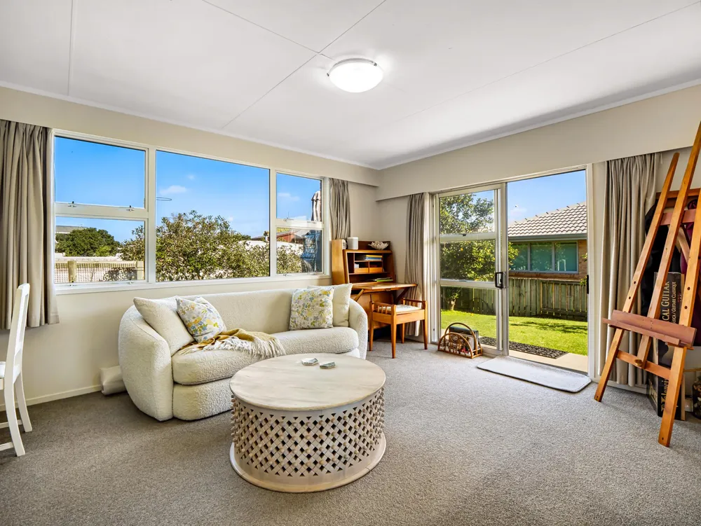 Photos of 110 Valley Road