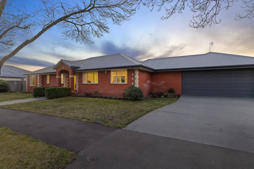 Photos of 23 Henry Wigram Drive