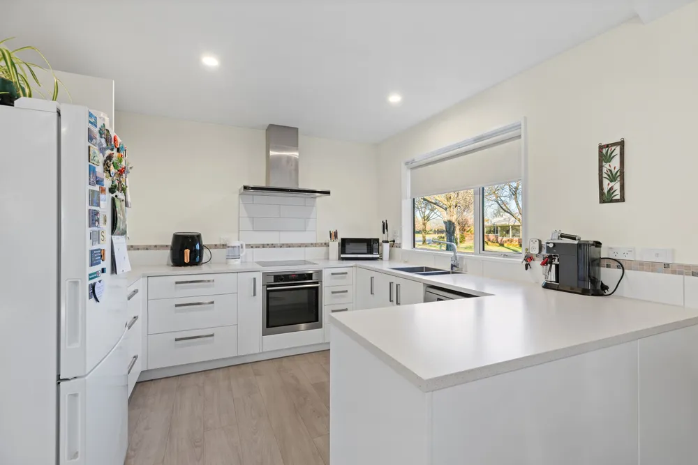 Photos of 23 Henry Wigram Drive