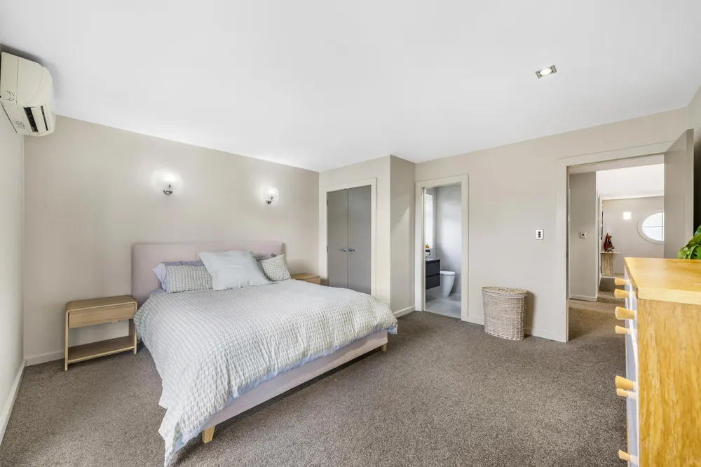 Photos of 9A Calder Place