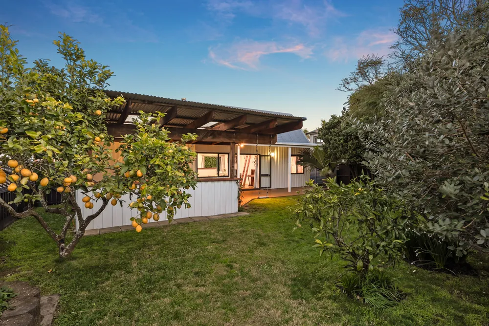 Photos of 11A Wellesley Road
