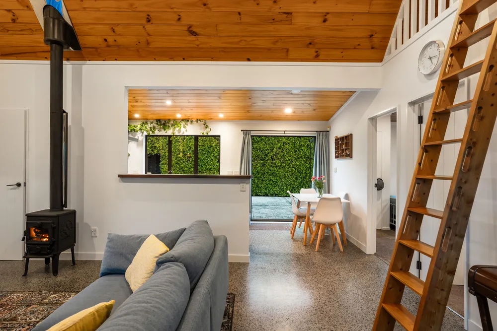 Photos of 11A Wellesley Road