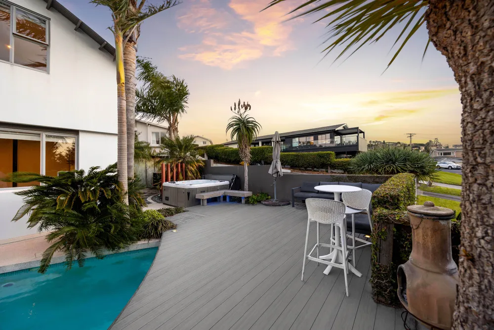 Photos of 151 Pah Road