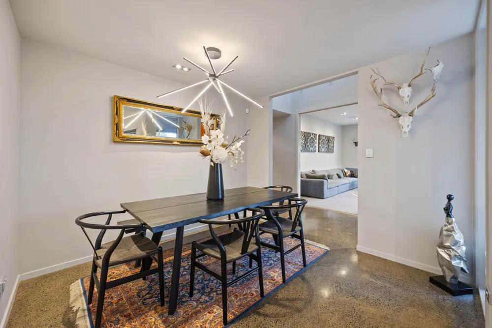 Photos of 151 Pah Road
