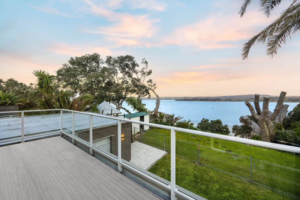 Photos of 151 Pah Road
