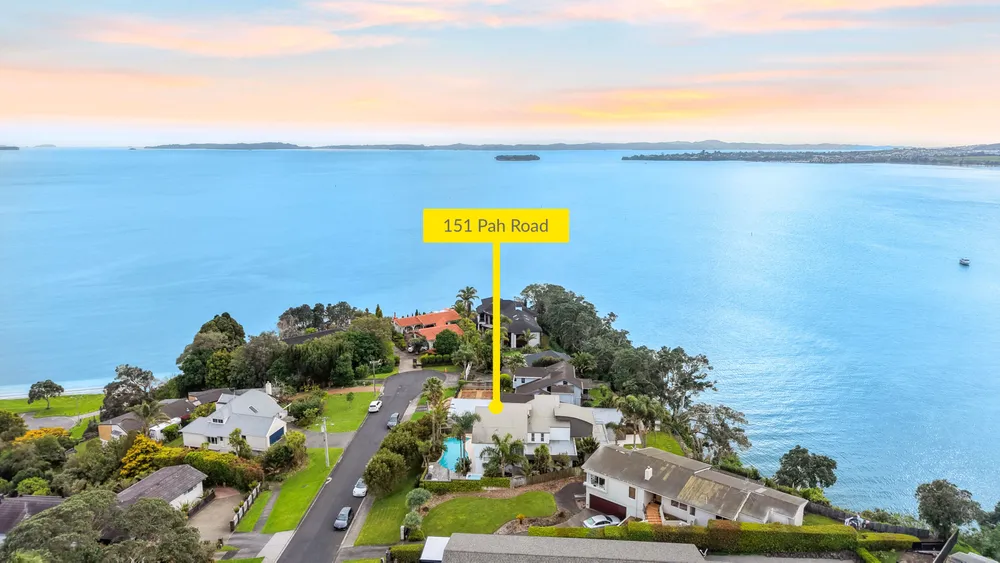 Photos of 151 Pah Road