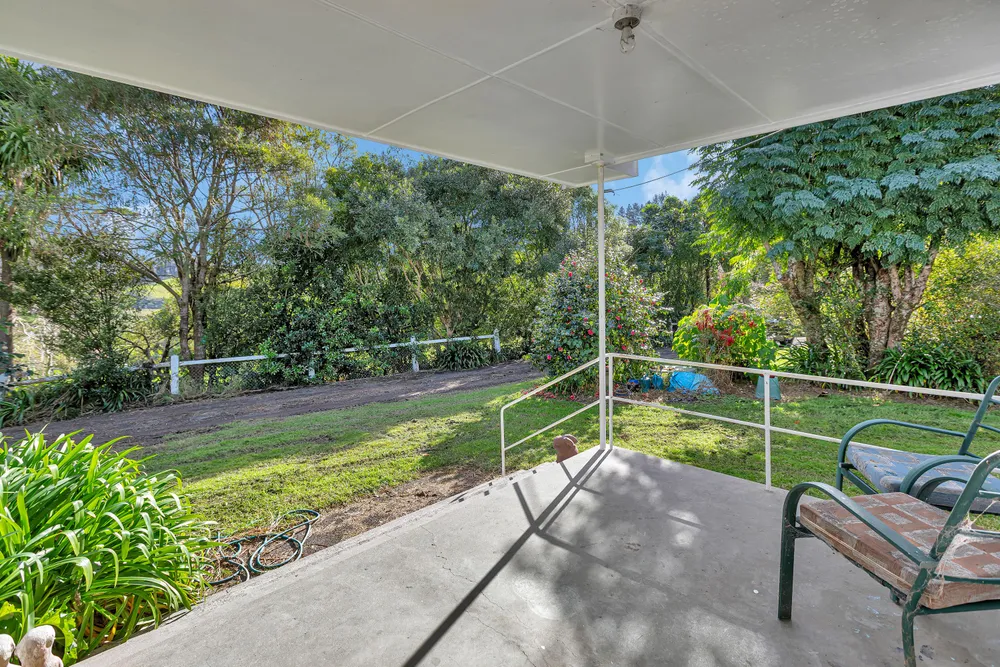 Photos of 2044 Whananaki North Road