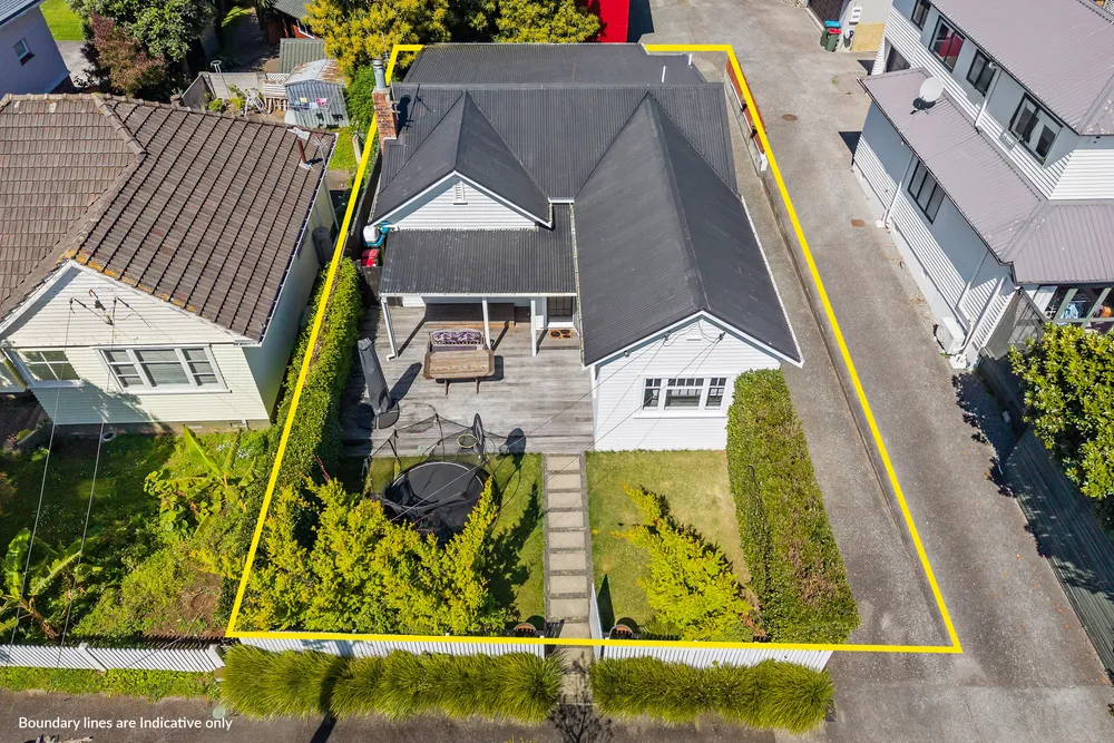 Photos of 12a Waitomo Avenue