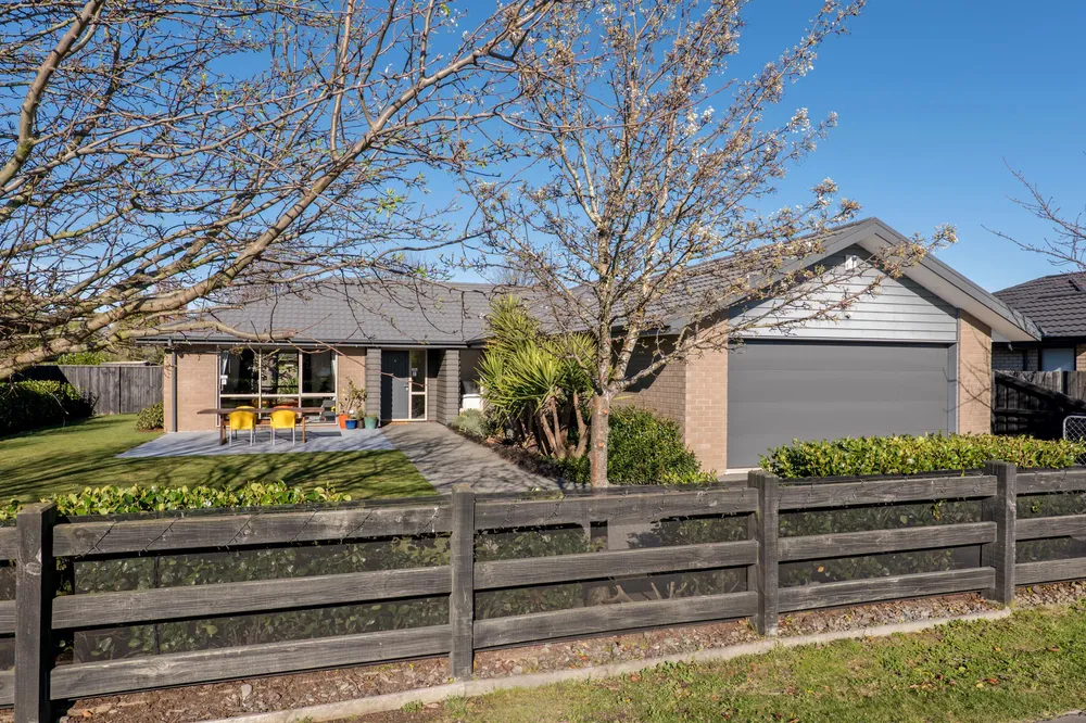 Photos of 603 Birchs Road