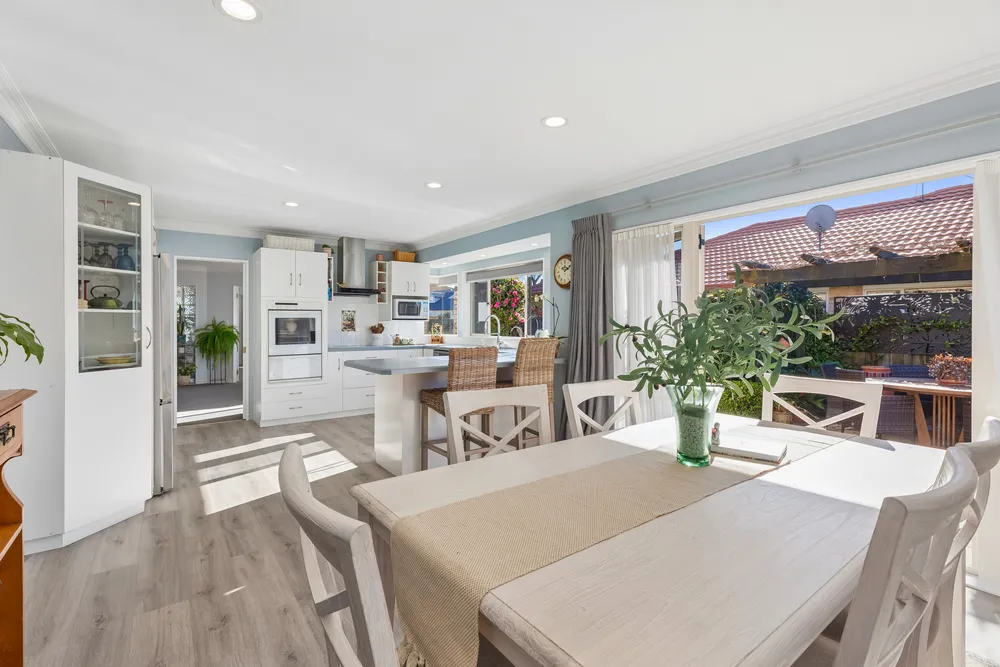Photos of 31 Huntington Drive