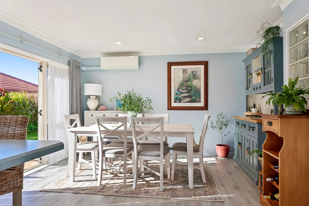 Photos of 31 Huntington Drive