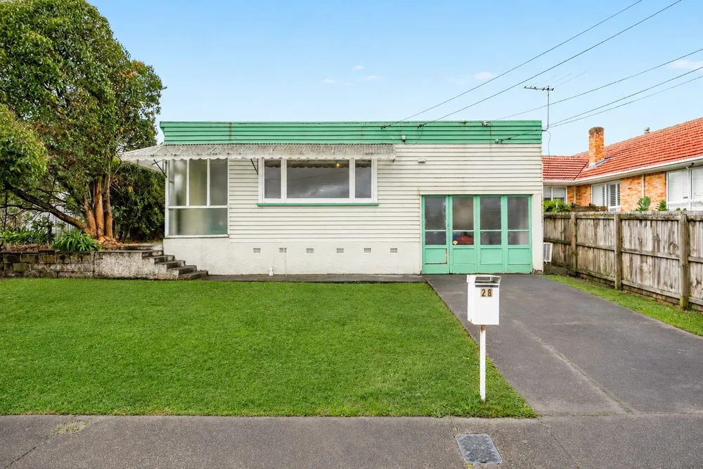 Photos of 28 Harapaki Road