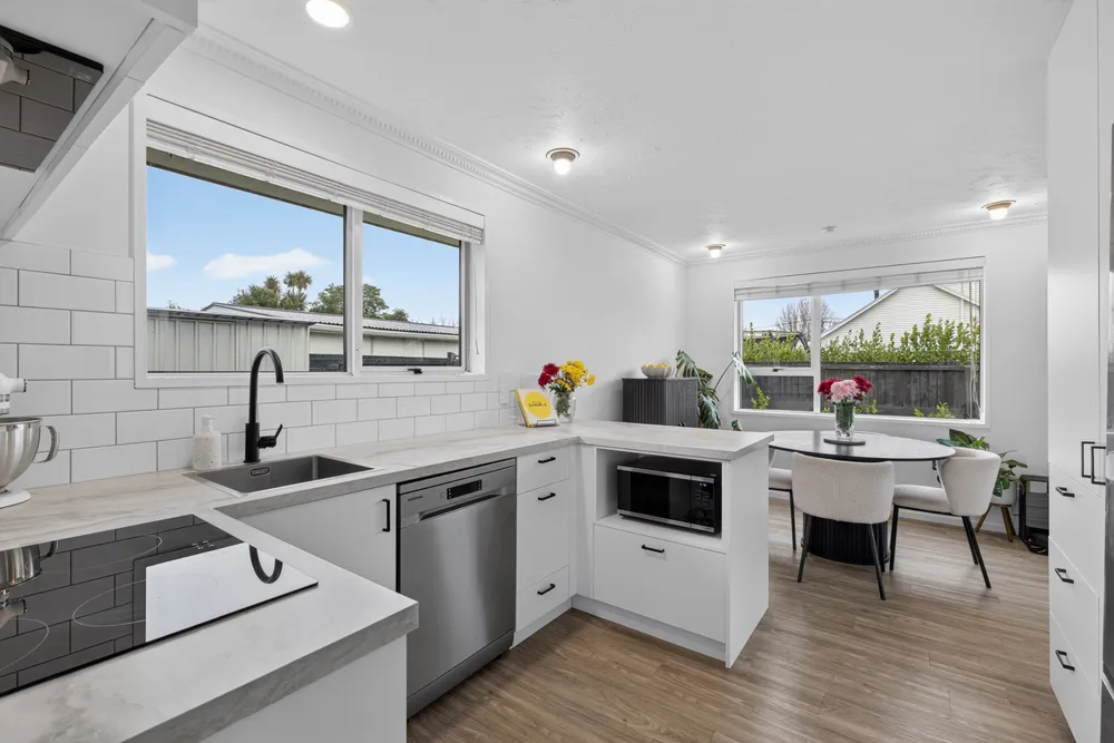 Photos of 2/37 Petrie Street
