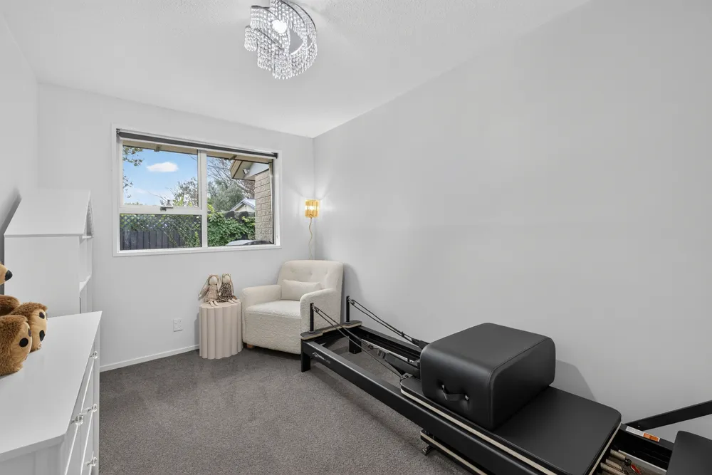 Photos of 2/37 Petrie Street