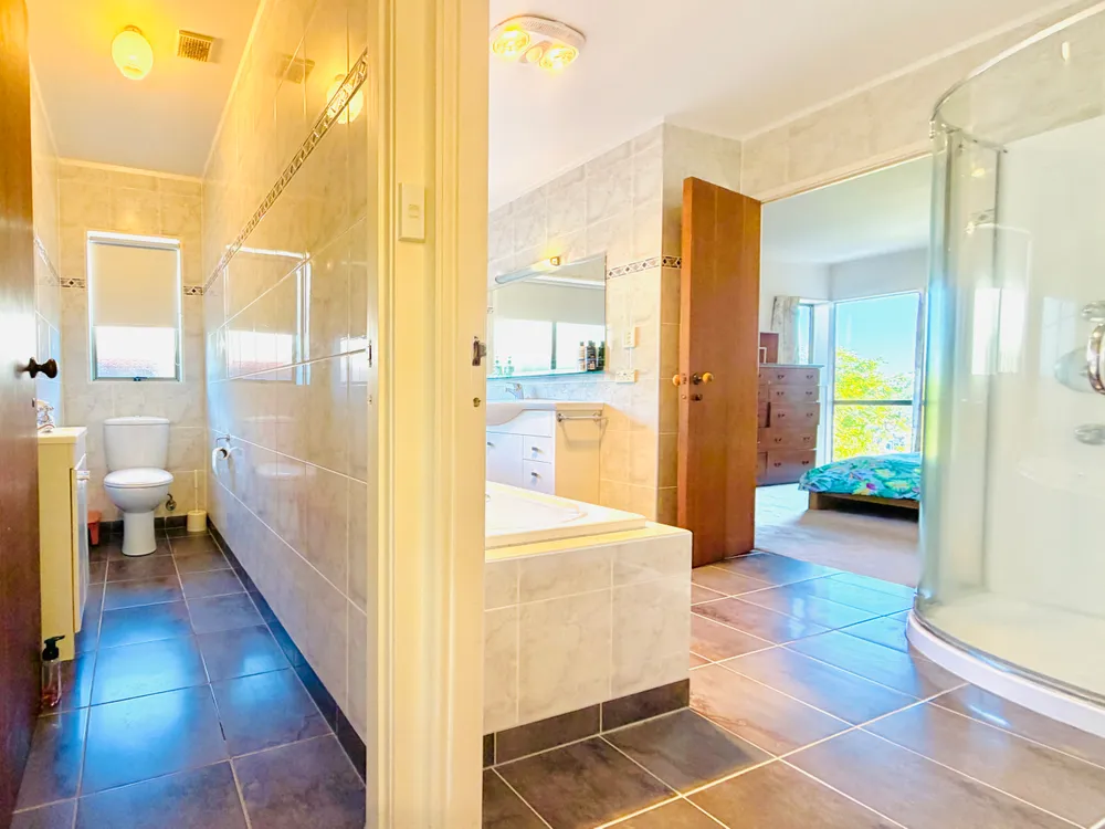 Photos of 3 Icarus Place