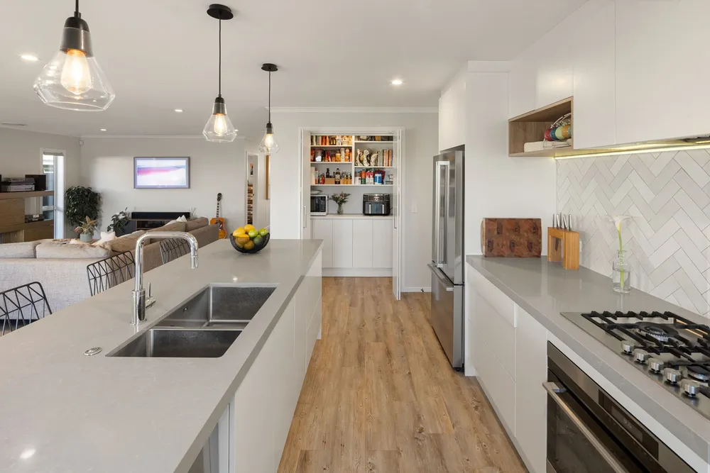 Photos of 18 Hobson Drive