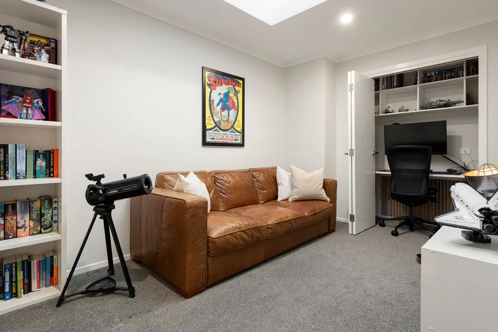 Photos of 18 Hobson Drive