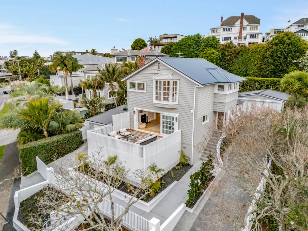 Photos of 9 Seascape Road
