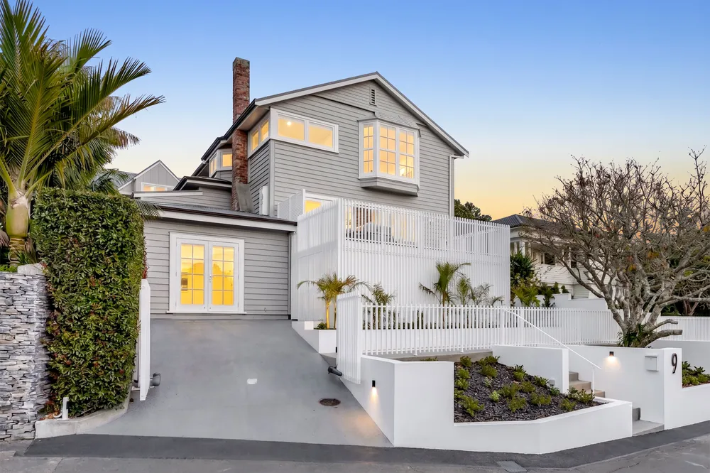 Photos of 9 Seascape Road