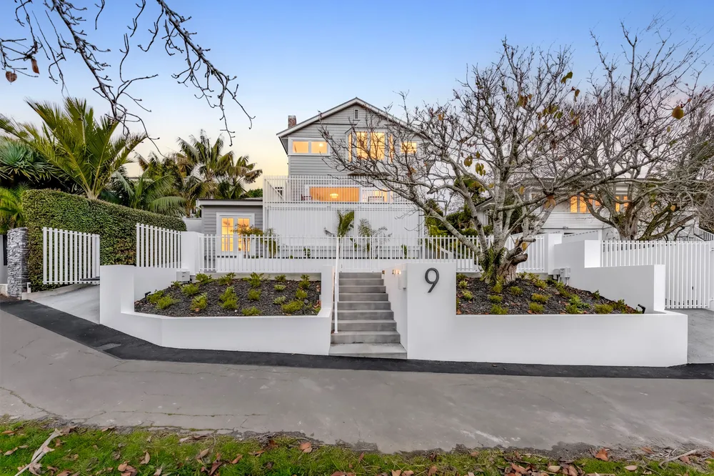 Photos of 9 Seascape Road