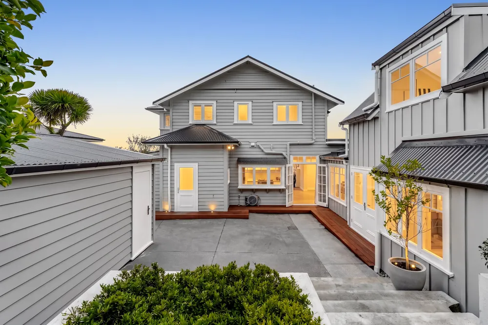Photos of 9 Seascape Road