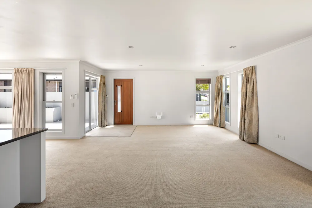 Photos of 134 Ormond Road
