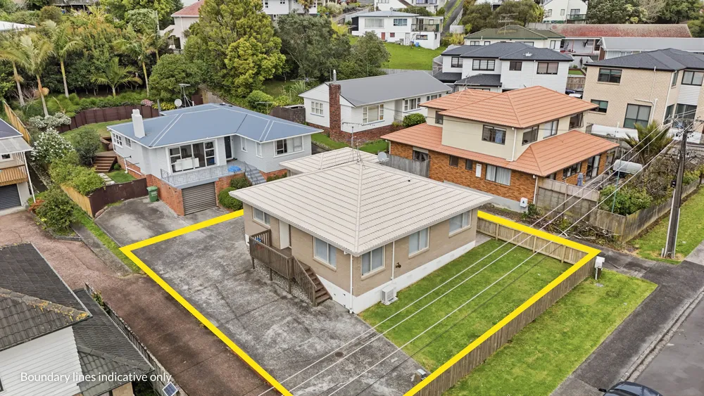 Photos of 21A Quona Avenue