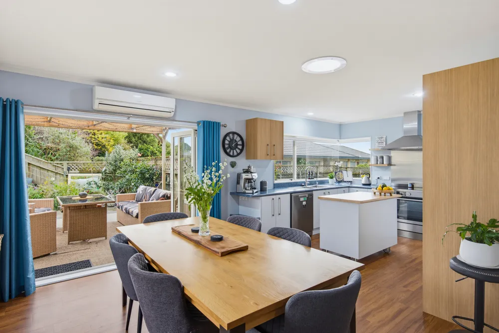 Photos of 19 Villa Grove