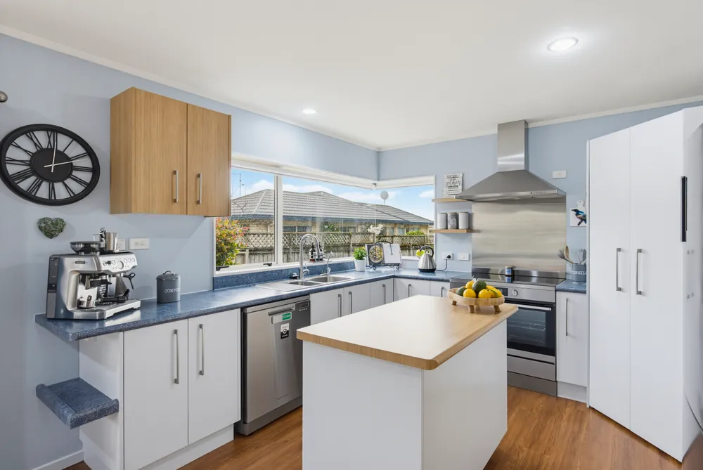 Photos of 19 Villa Grove