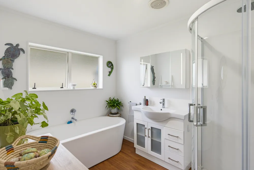 Photos of 19 Villa Grove