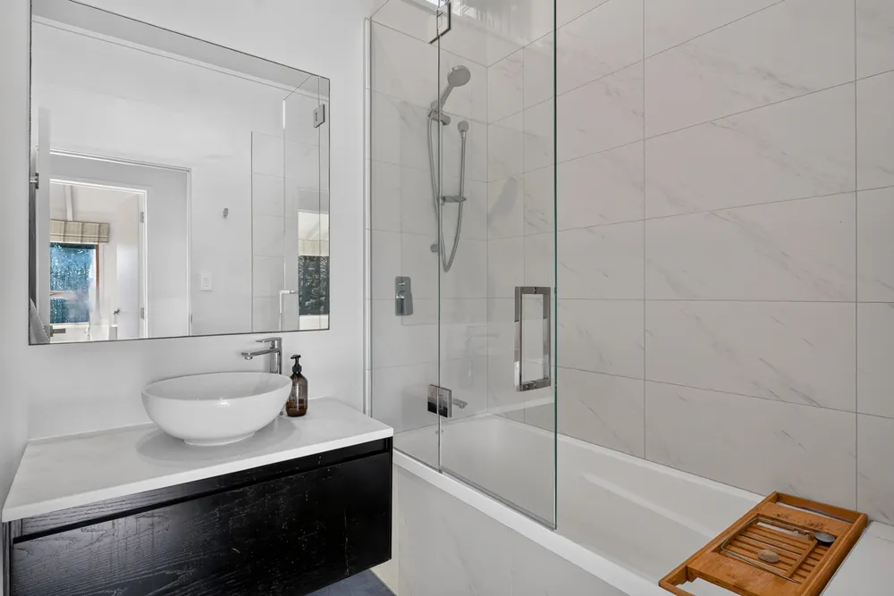 Photos of 8 Aberdeen Road