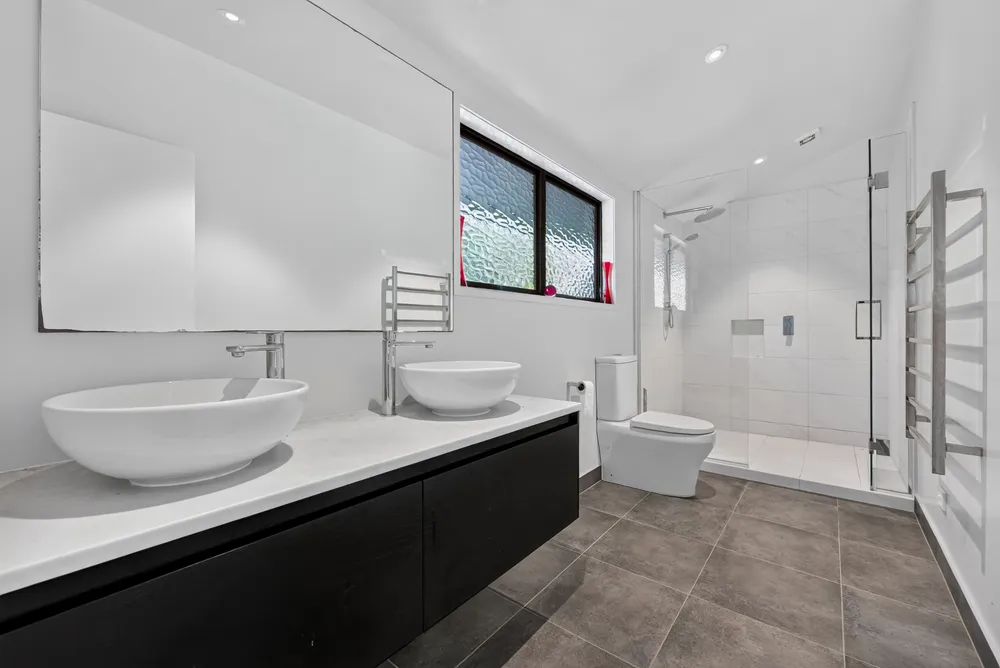 Photos of 8 Aberdeen Road