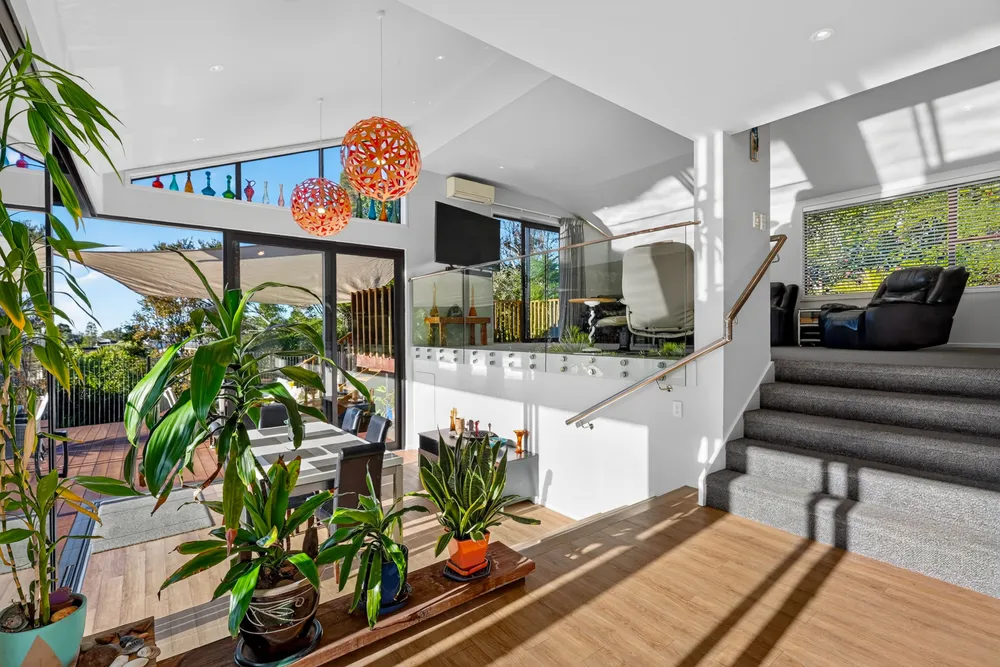Photos of 8 Aberdeen Road
