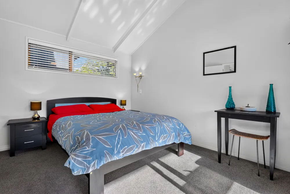 Photos of 8 Aberdeen Road