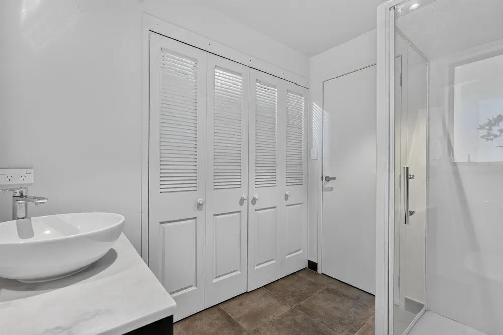 Photos of 8 Aberdeen Road