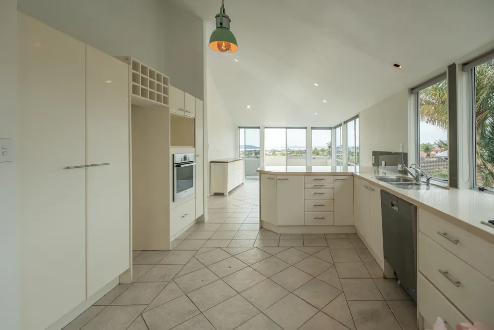 Photos of 1/23 Bernleigh Terrace