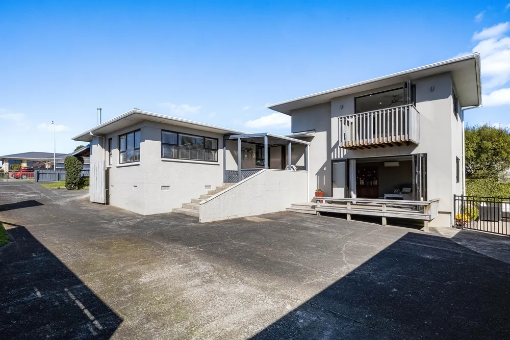 Photos of 19 Coronation Avenue