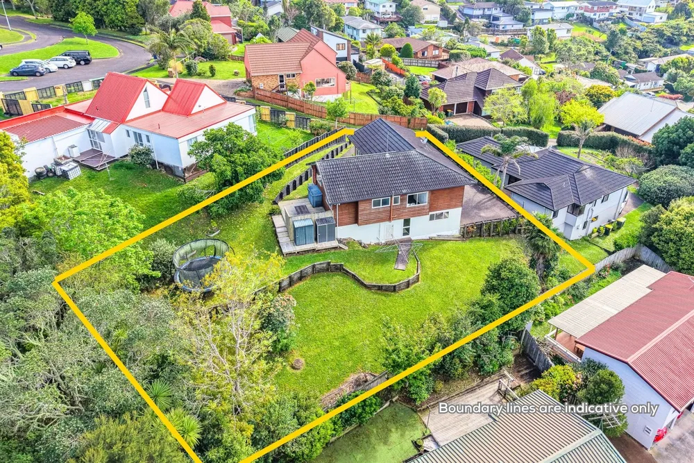 Photos of 20 Cairnbrae Court