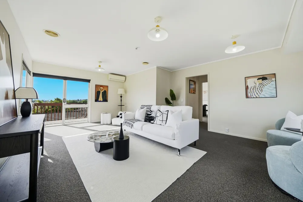 Photos of 20 Cairnbrae Court
