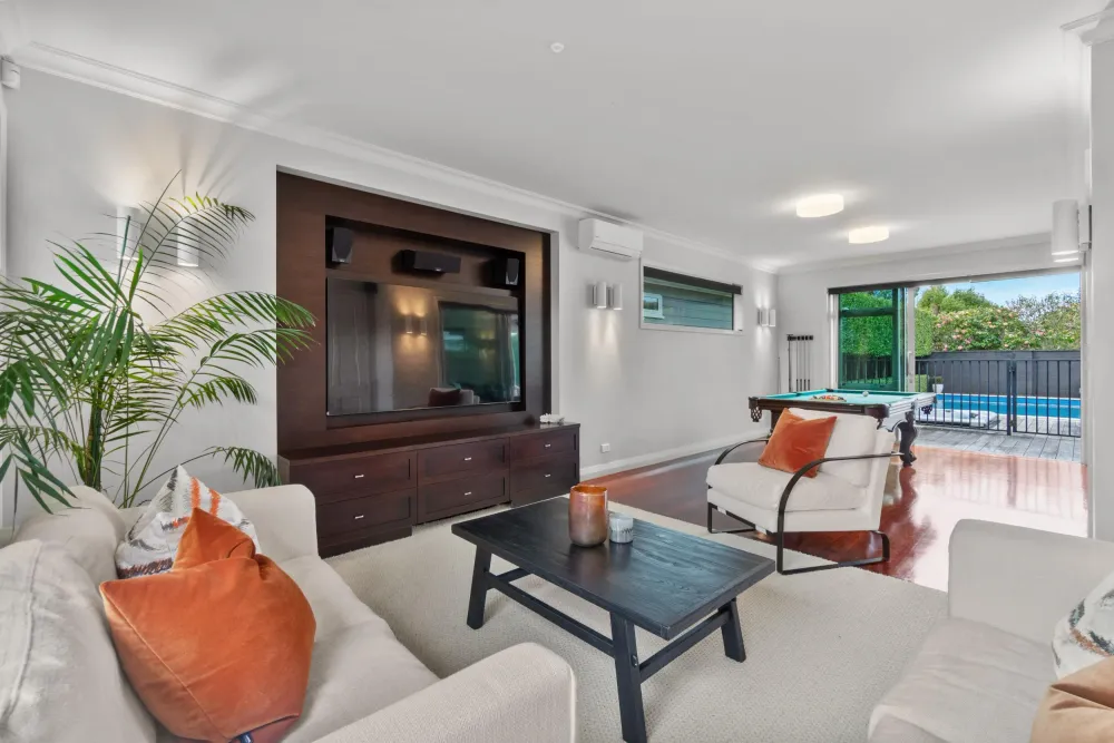 Photos of 4 Ferryhill Road