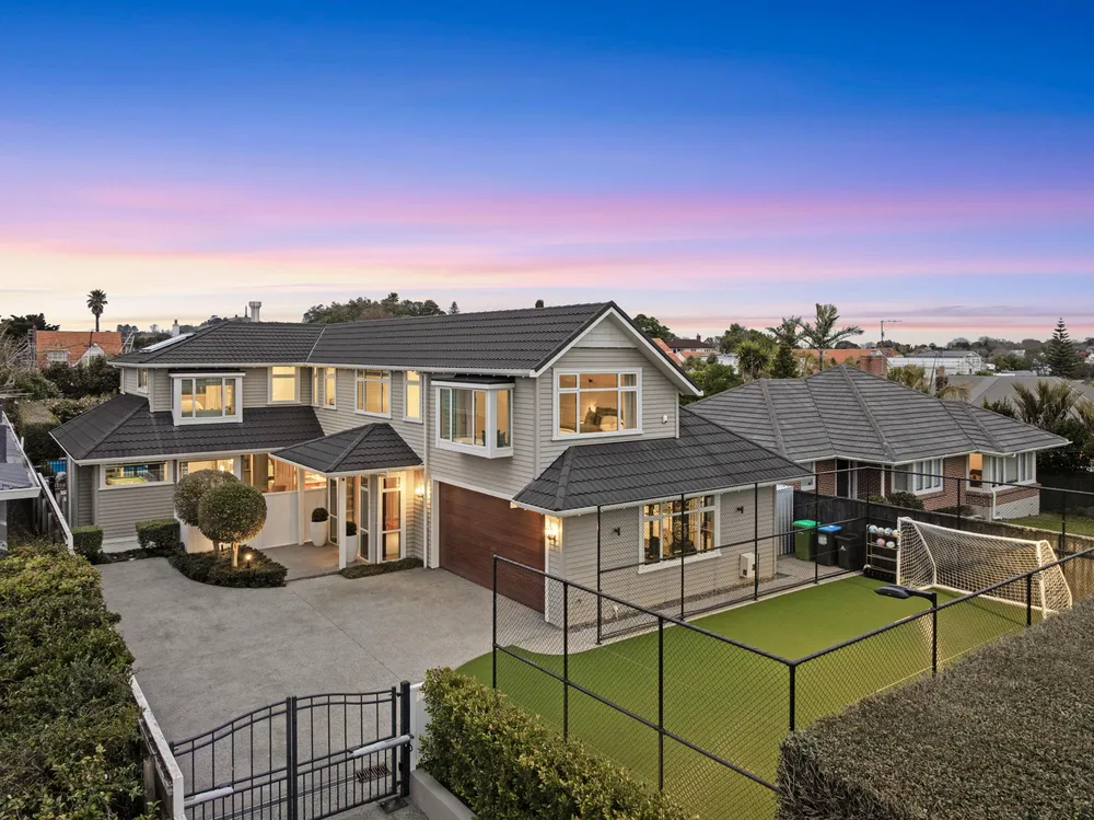 Photos of 4 Ferryhill Road