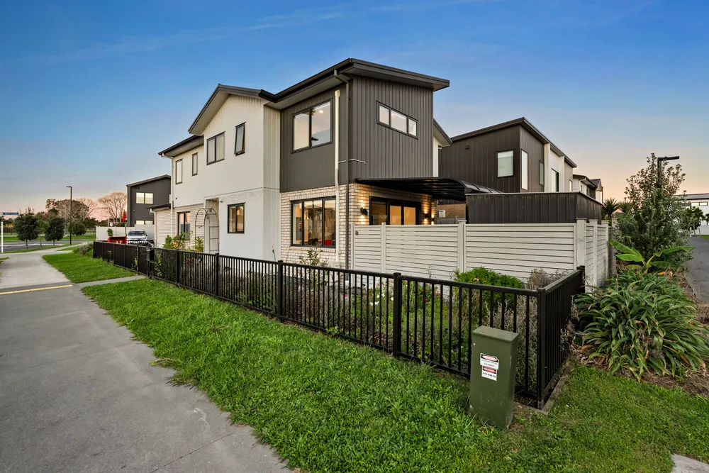 Photos of 1 Tupara Street