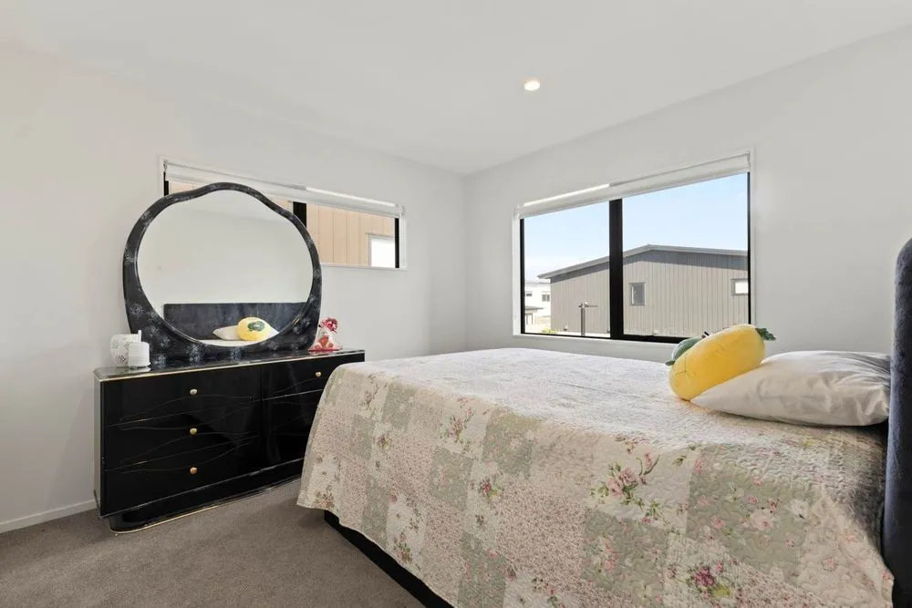 Photos of 1 Tupara Street