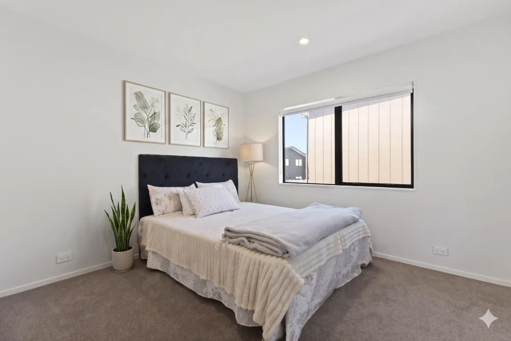 Photos of 1 Tupara Street