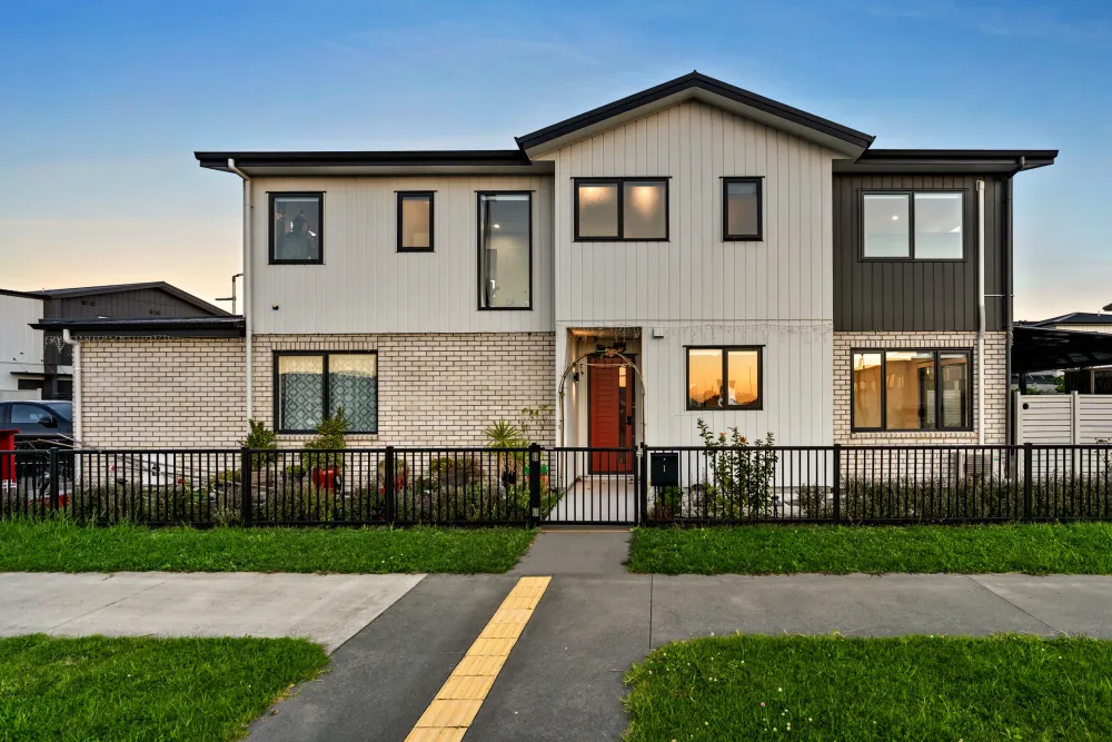 Photos of 1 Tupara Street