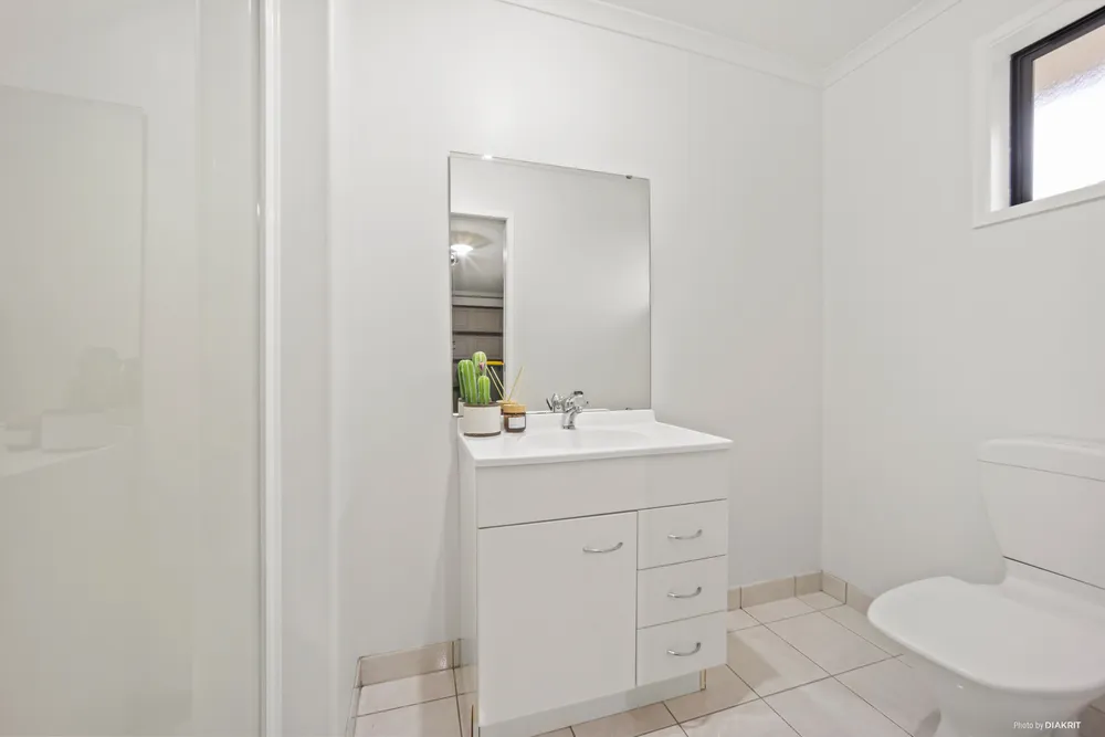 Photos of 25C Gardner Avenue
