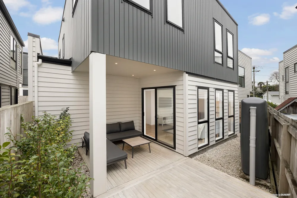 Photos of 11B Sloane Street